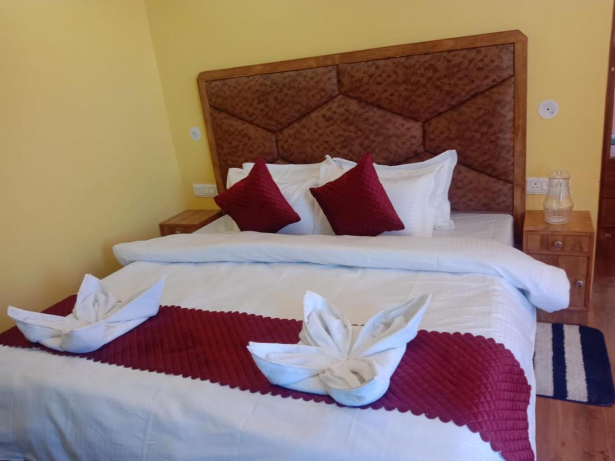Hotel Floret Sojourn Šimla Exteriér fotografie