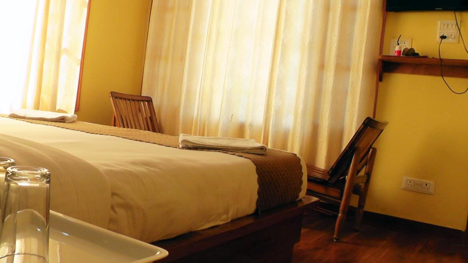 Hotel Floret Sojourn Šimla Exteriér fotografie